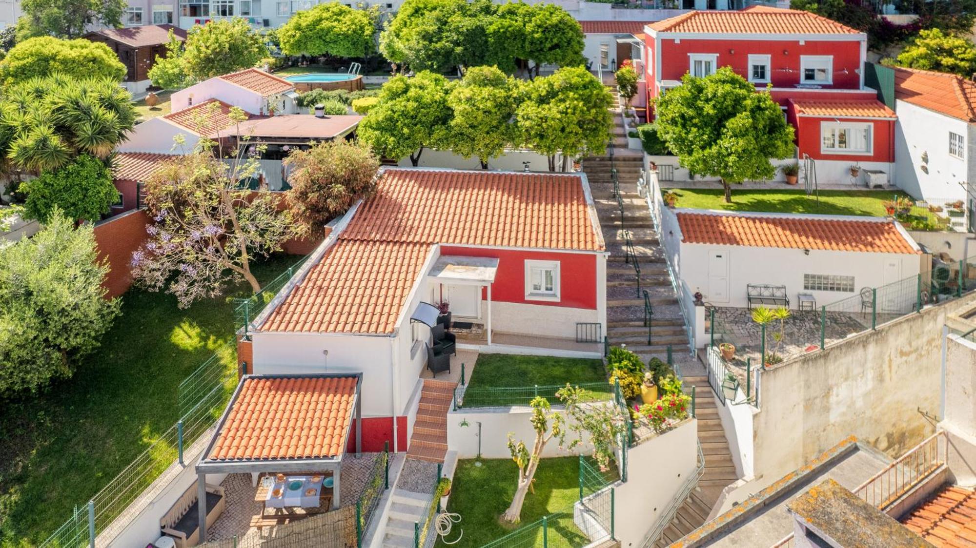 Alges Village Casa 4 By Lisbon-Coast Vacation Exterior photo